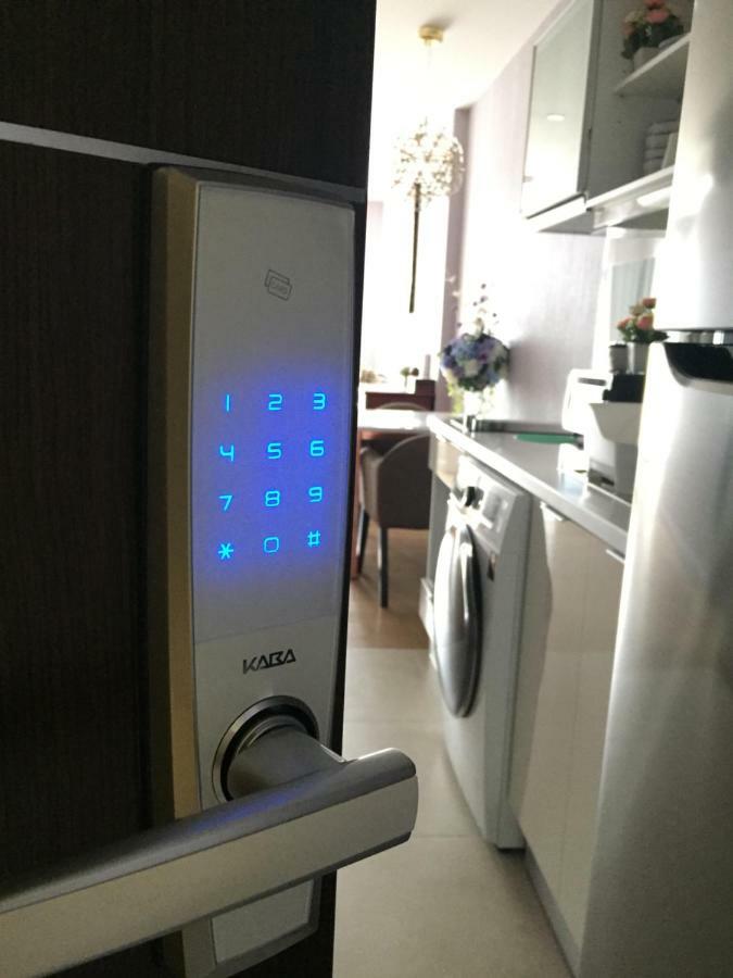 The Astra Chiang Mai Apartment Ngoại thất bức ảnh