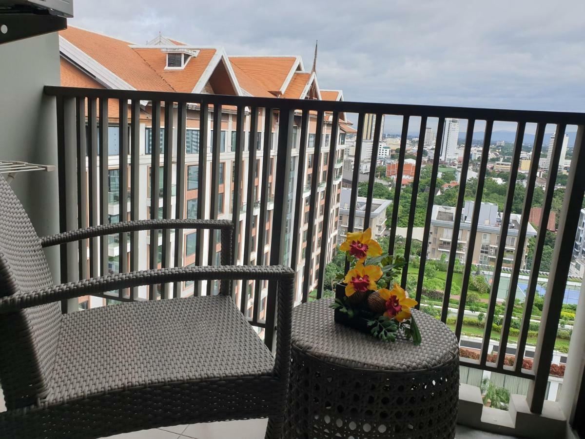 The Astra Chiang Mai Apartment Ngoại thất bức ảnh